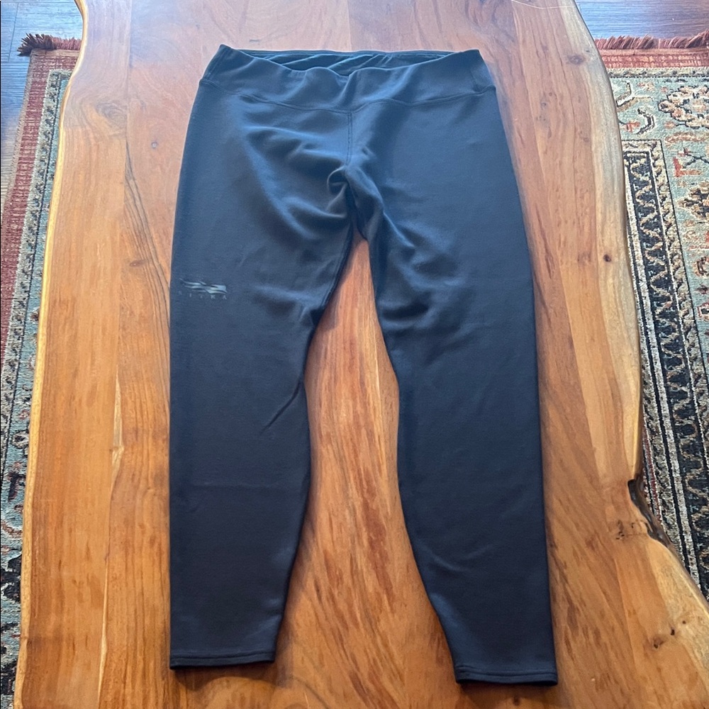 Women’s Sitka 330 Base Layer Bottoms